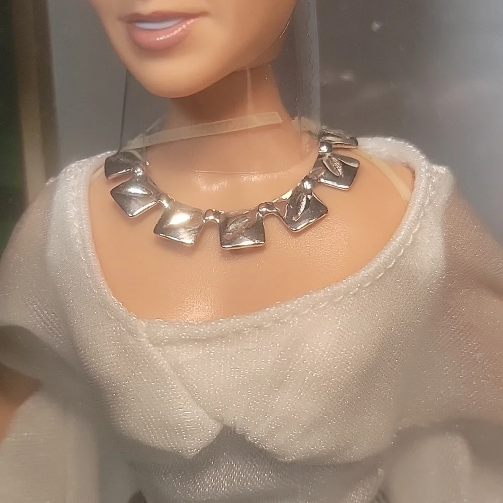 Star Wars Princess‎ Leia 1999 Portrait Edition Ceremonial Gown Doll NIB